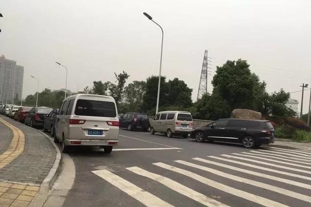 萬(wàn)順叫車(chē)|司機(jī)合伙人|網(wǎng)約車(chē)|打車(chē)軟件