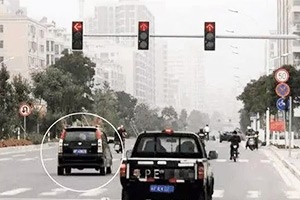 新交規(guī)發(fā)布：新加扣分項目，違章扣分翻一番，車主朋友互相轉(zhuǎn)告