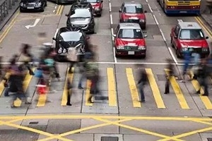 車輛右轉(zhuǎn)彎時(shí)不注意這些！兩本駕照都不夠扣，老司機(jī)都會犯錯(cuò)！