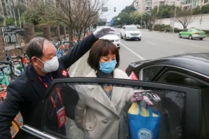 復(fù)工路上，萬順叫車伴你健康出行